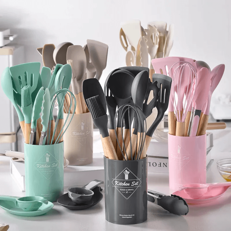 Kit Utensílios de Silicone com Cabo de Madeira - BStocker (12 Peças)